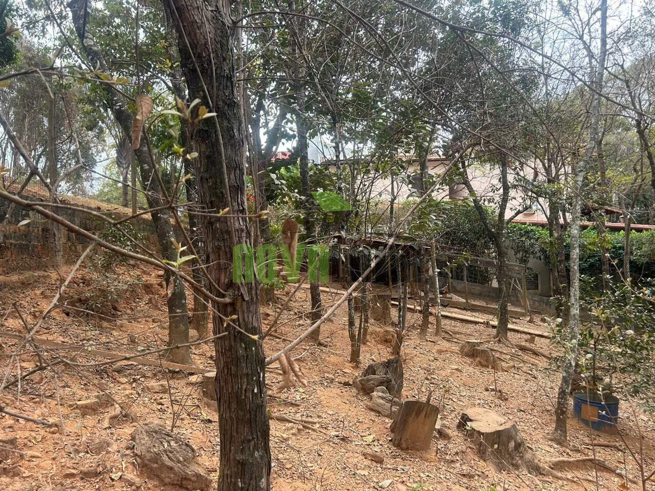 Lote em condomínio à venda no Condomínio Veredas das Geraes: 