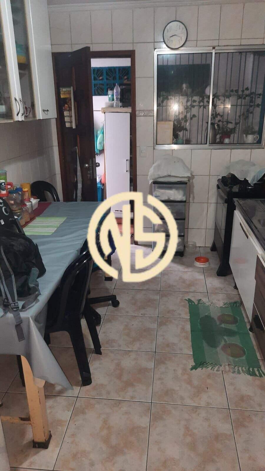 Casa à venda no Jardim São João: 