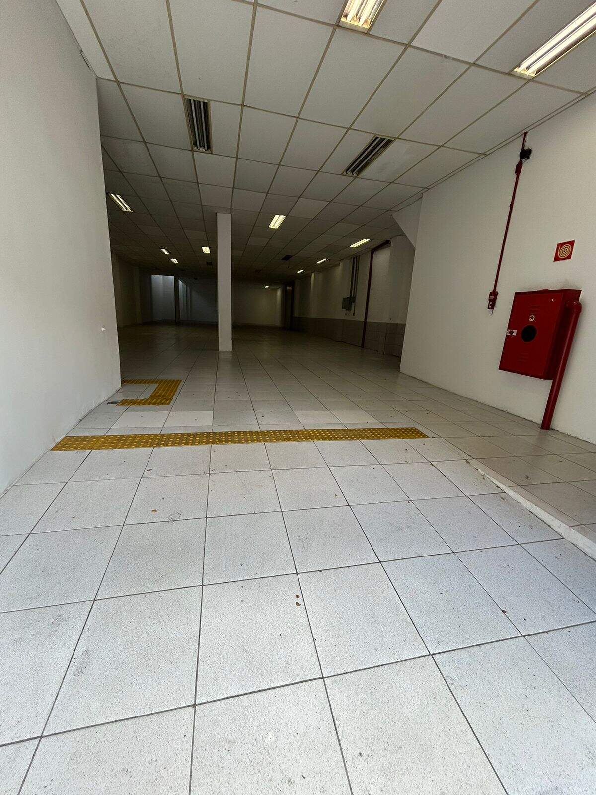 Prédio para aluguel no Santo Amaro: 