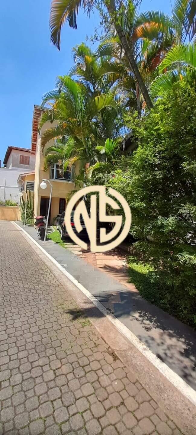 Sobrado à venda no Vila Pirajussara: 