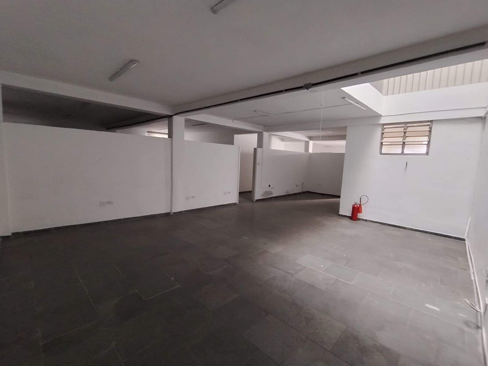 Prédio para aluguel no Santo Amaro: 