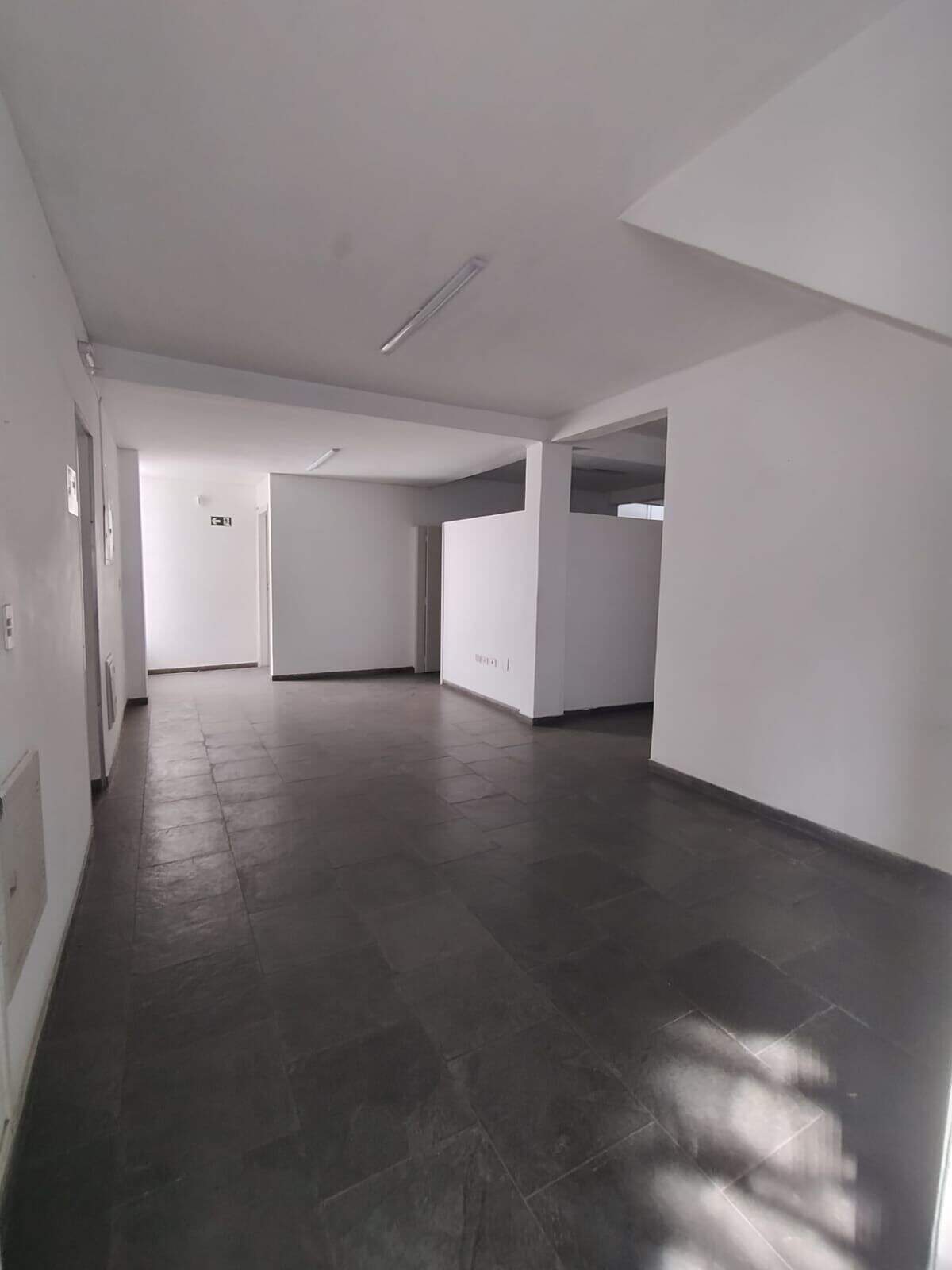 Prédio para aluguel no Santo Amaro: 