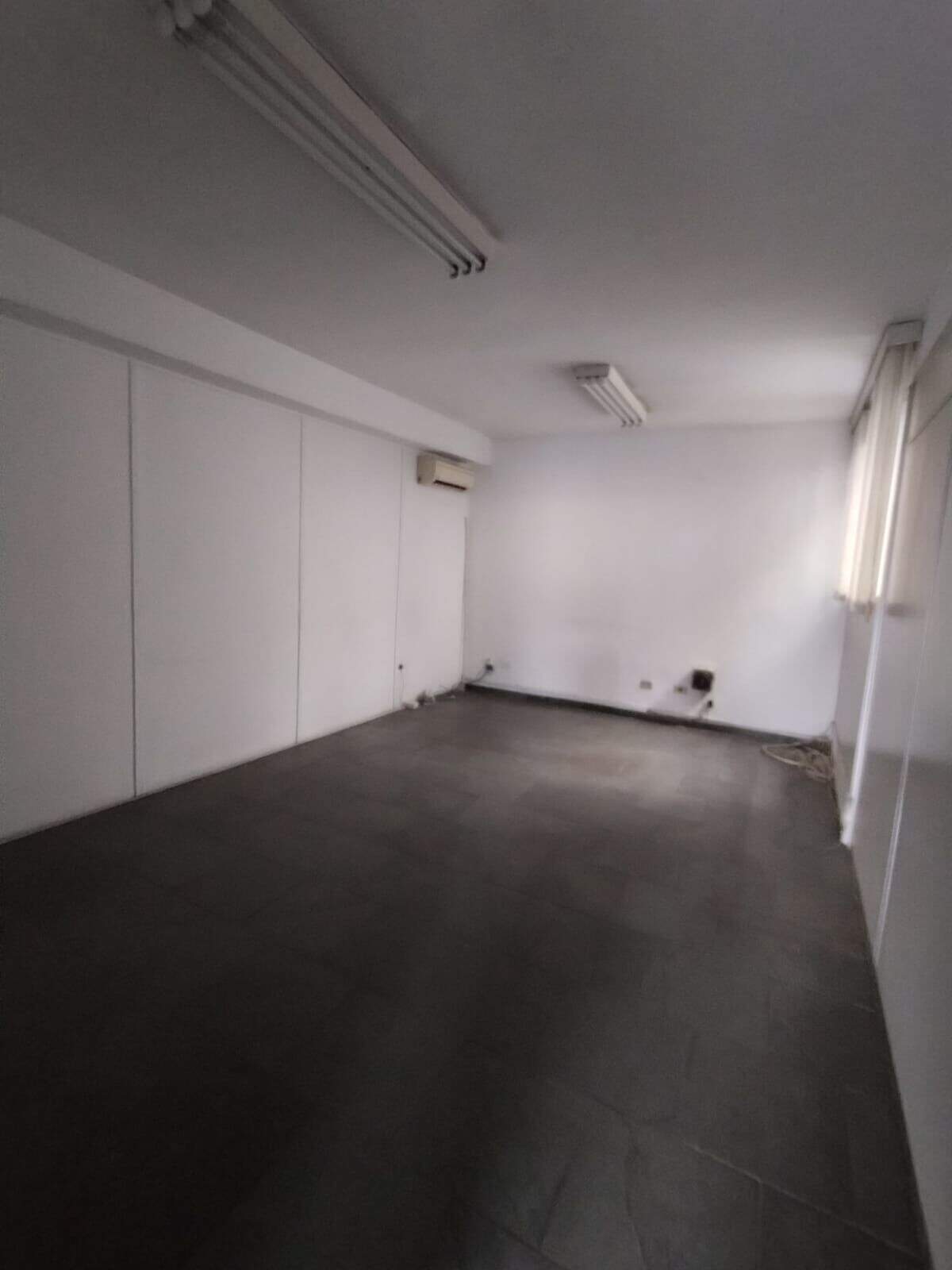 Prédio para aluguel no Santo Amaro: 