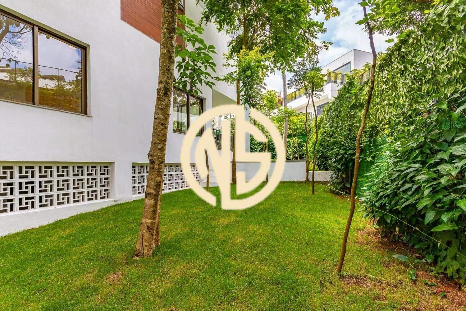 Sobrado à venda no Jardim dos Estados: 