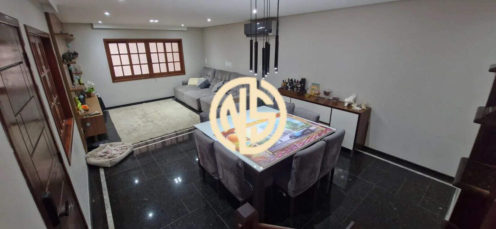 Sobrado à venda no Campo Grande: 