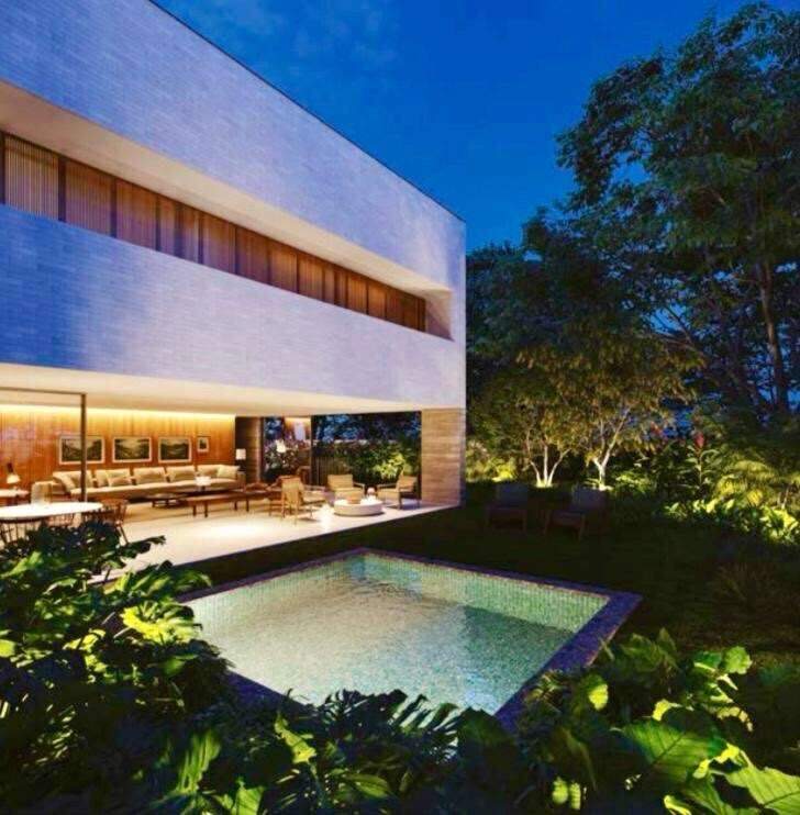 Sobrado à venda no Jardim Cordeiro: 