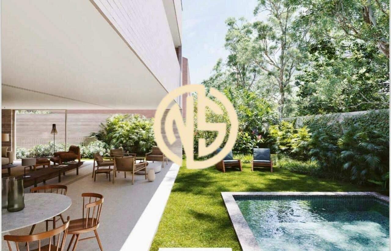 Sobrado à venda no Jardim Cordeiro: 