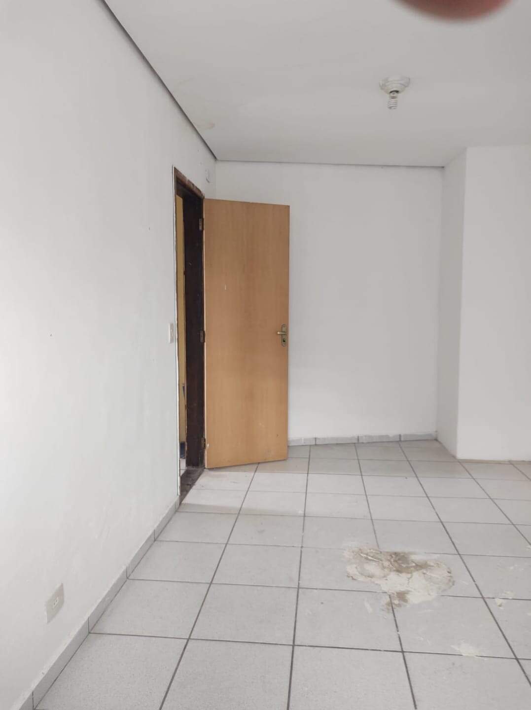 Sala para aluguel no Jardim Santa Tereza: 