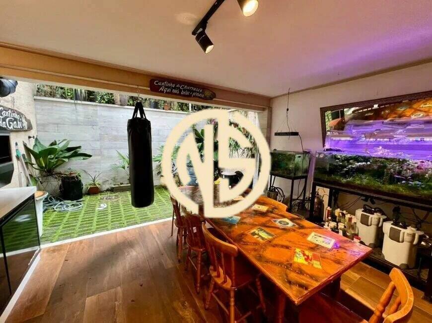 Sobrado à venda no Vila Mascote: 