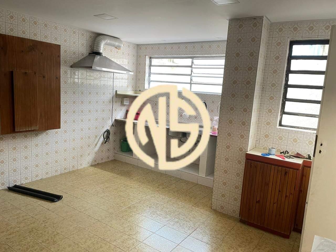 Sobrado à venda no Jardim Internacional: 