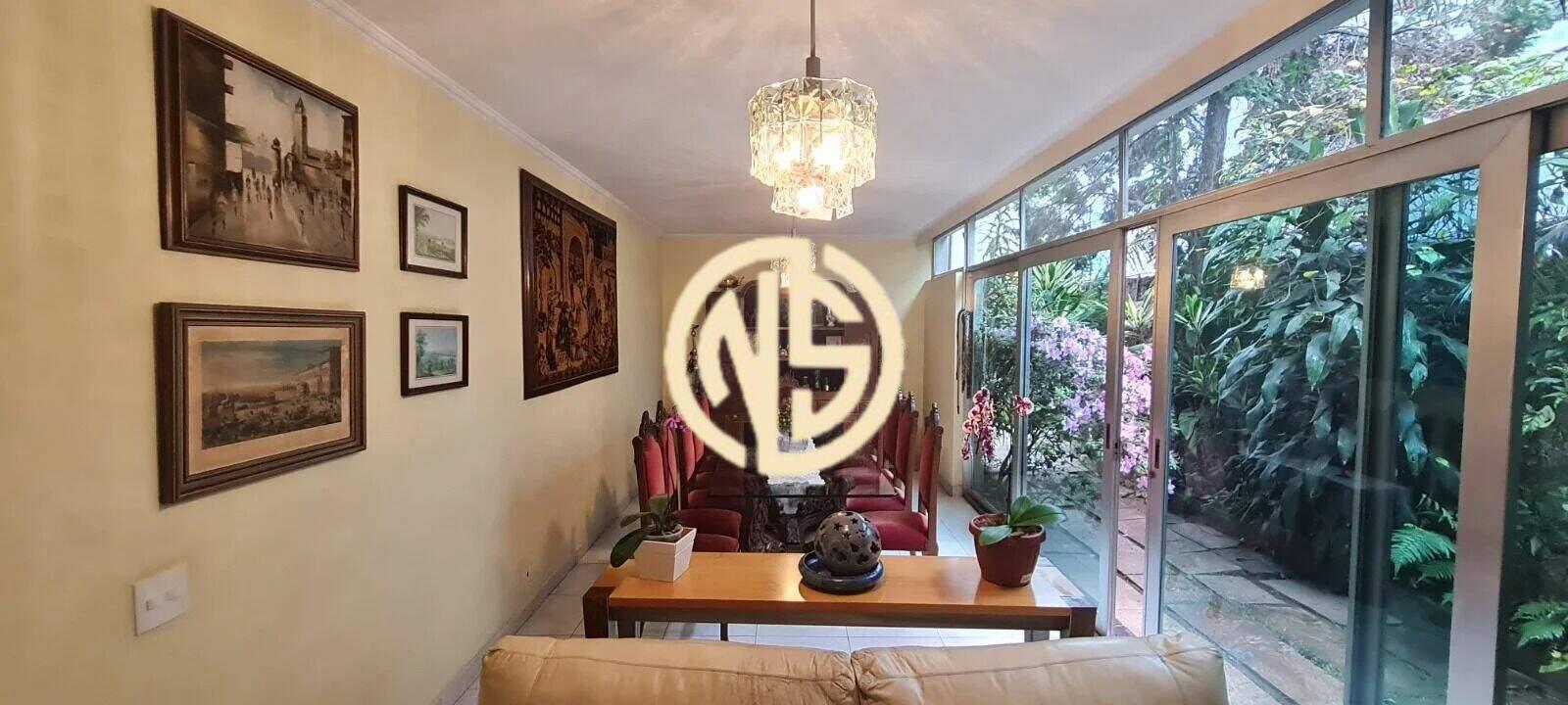 Sobrado à venda no Indianópolis: 