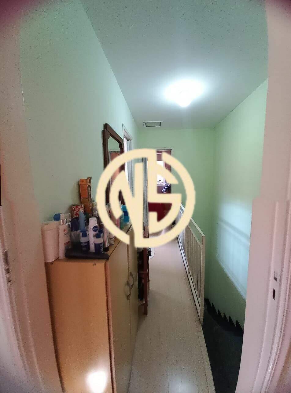 Sobrado à venda no Jardim Sandra: 