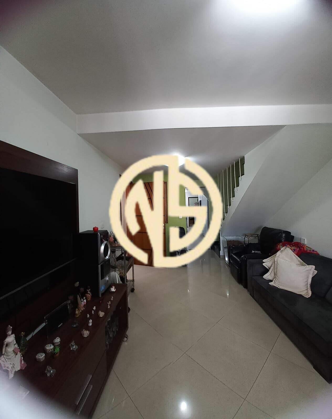 Sobrado à venda no Jardim Sandra: 