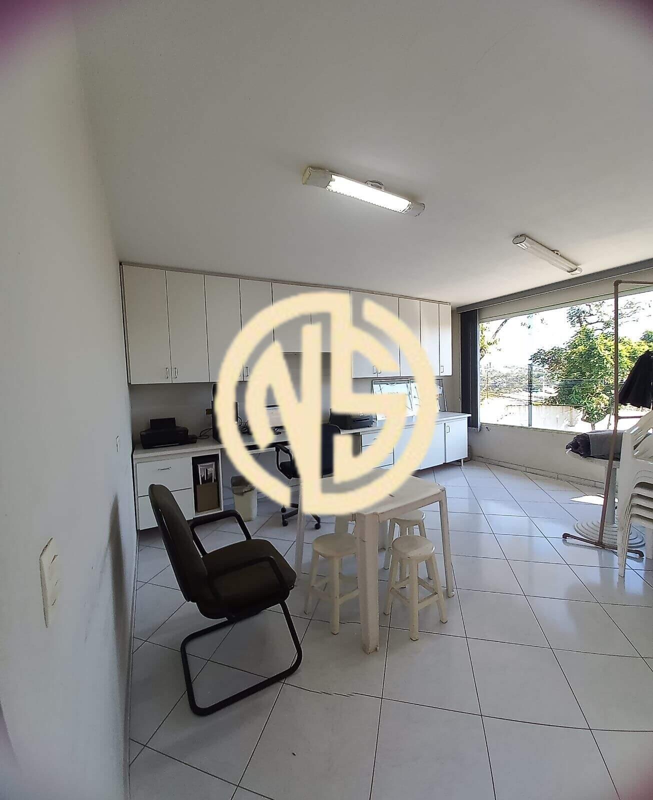 Sobrado à venda no Jardim Sandra: 