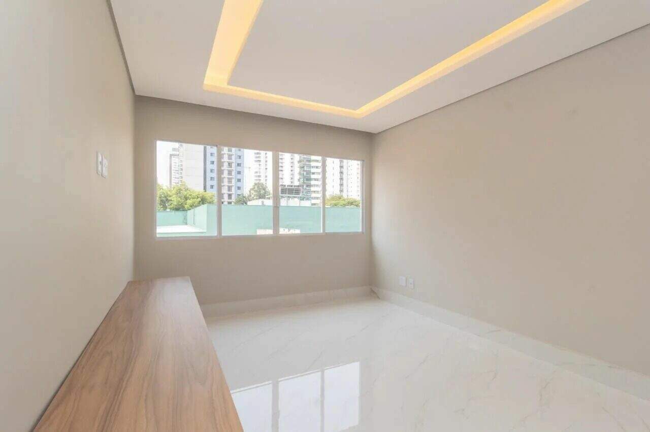 Apartamento à venda no Moema: 