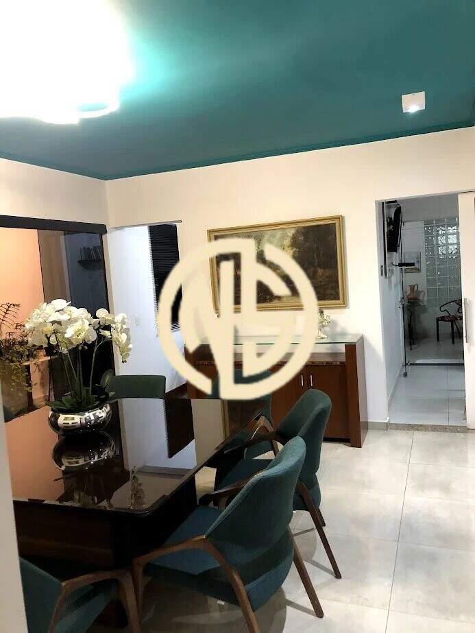 Sobrado à venda no Moema: 