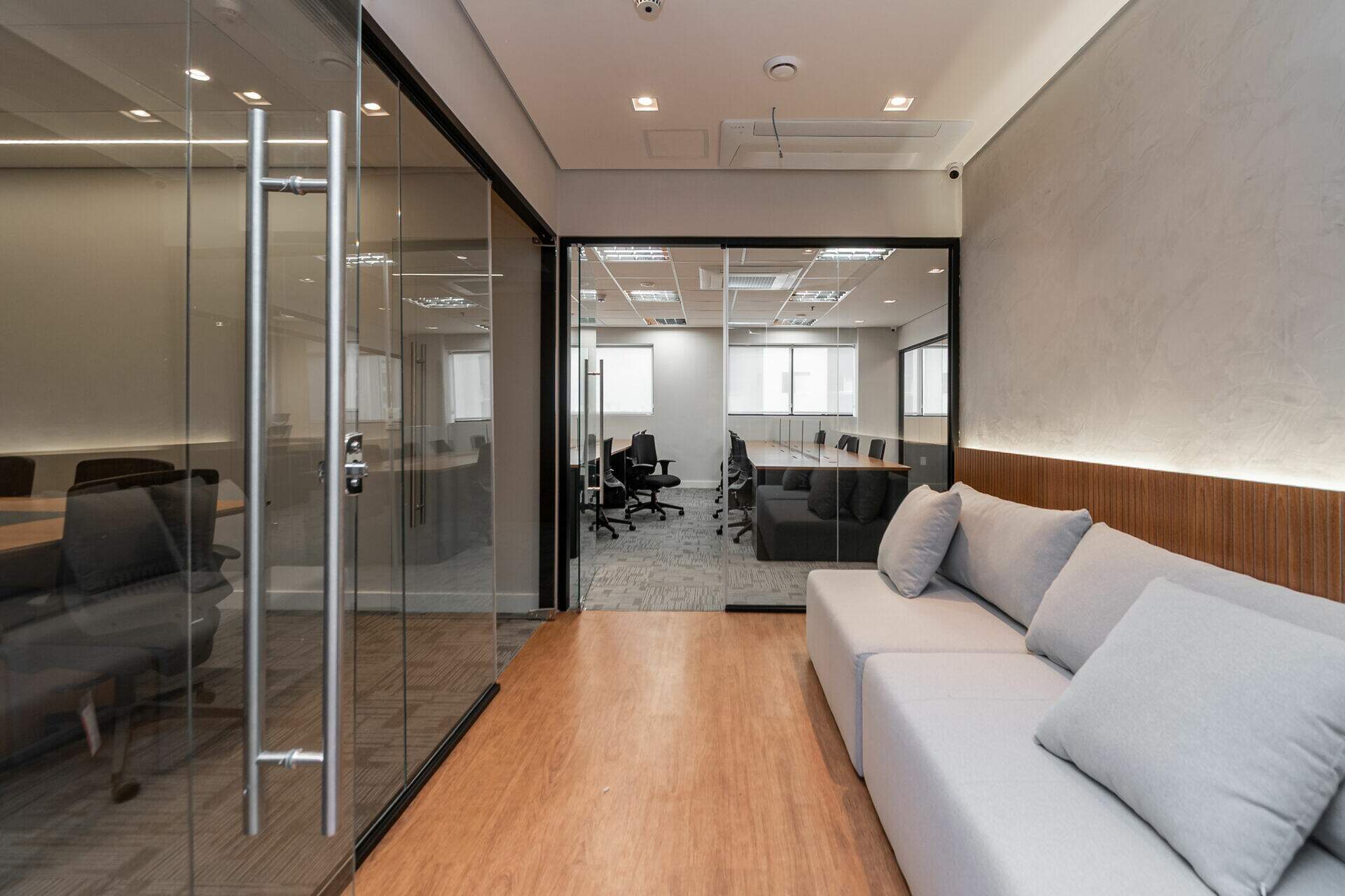 Sala para aluguel no Brooklin: 