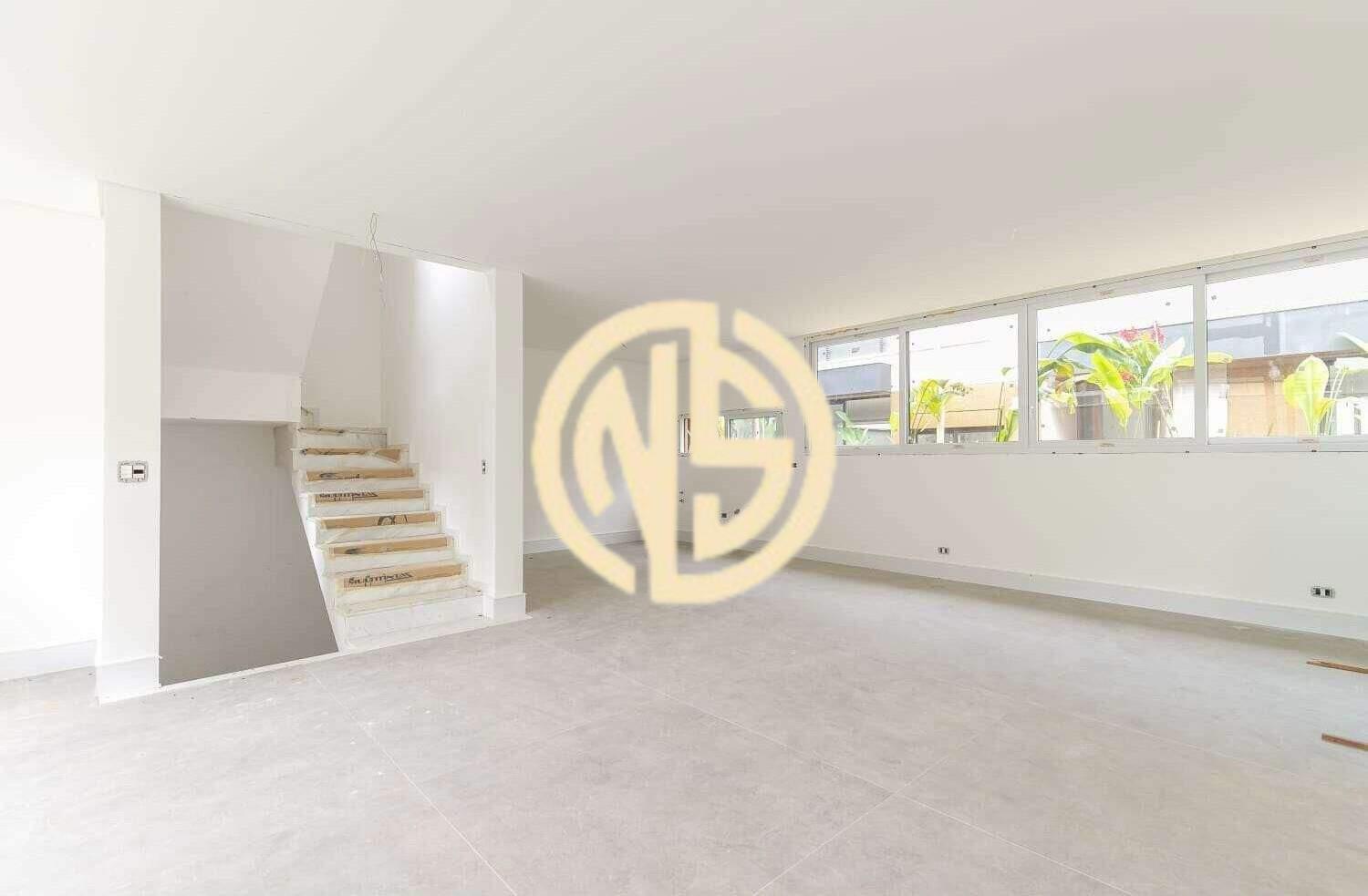 Sobrado à venda no Santo Amaro: 