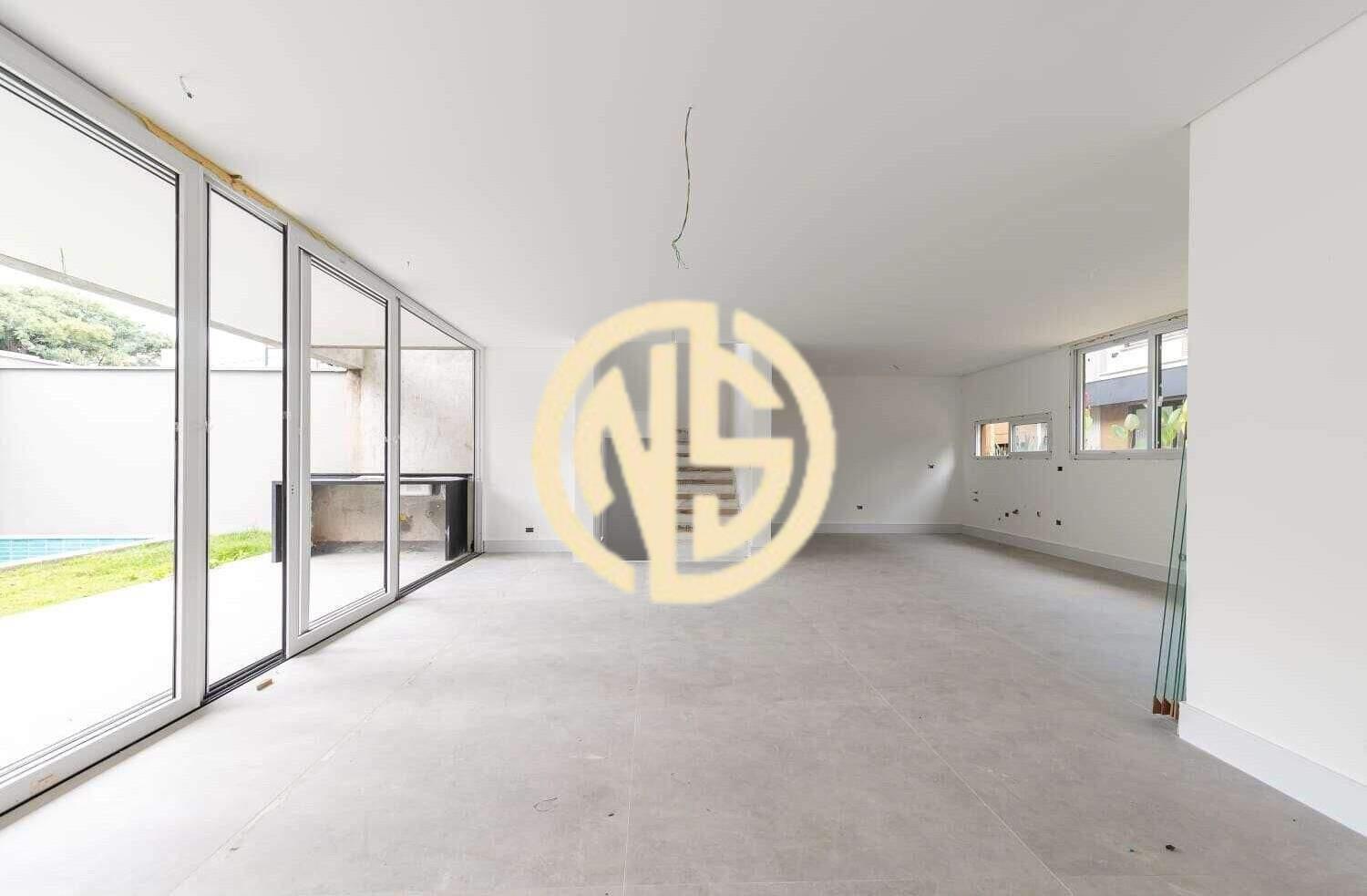 Sobrado à venda no Santo Amaro: 