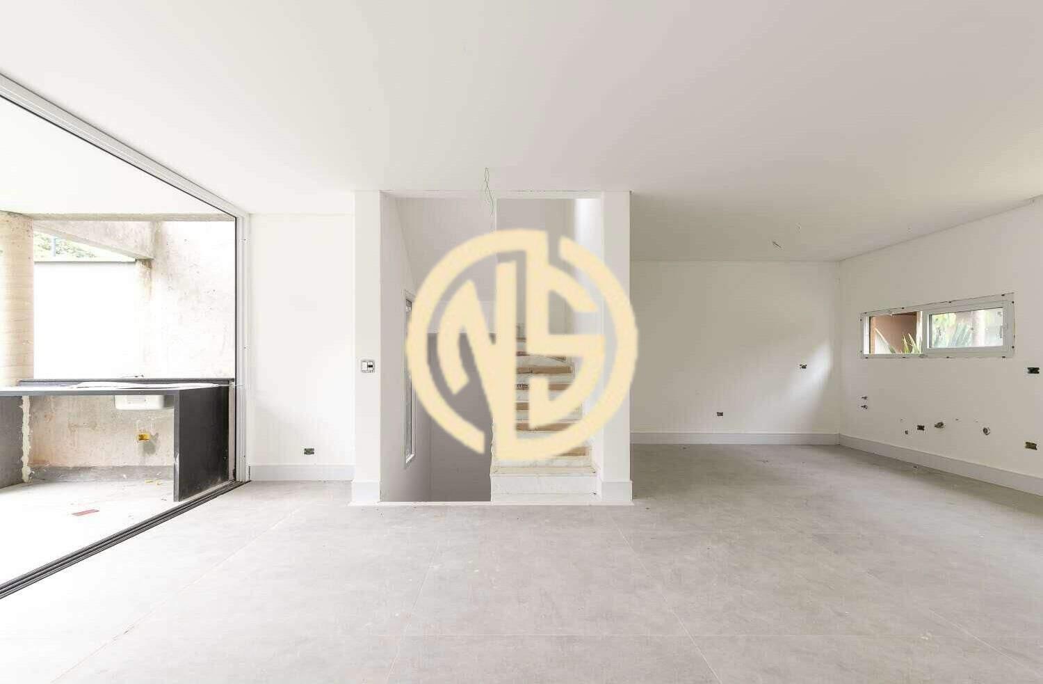 Sobrado à venda no Santo Amaro: 