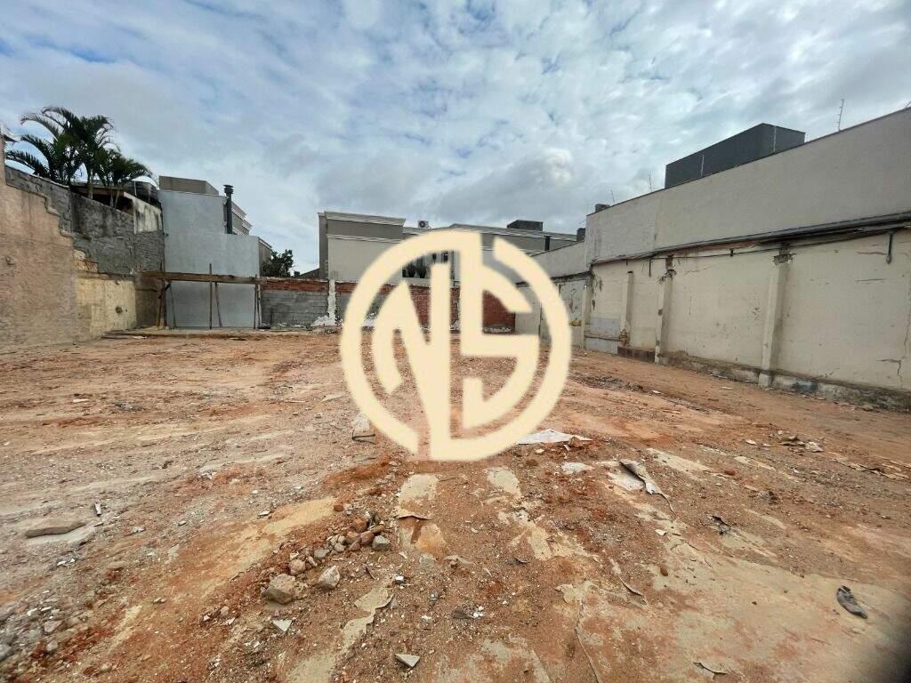 Terreno à venda no Granja Julieta: 