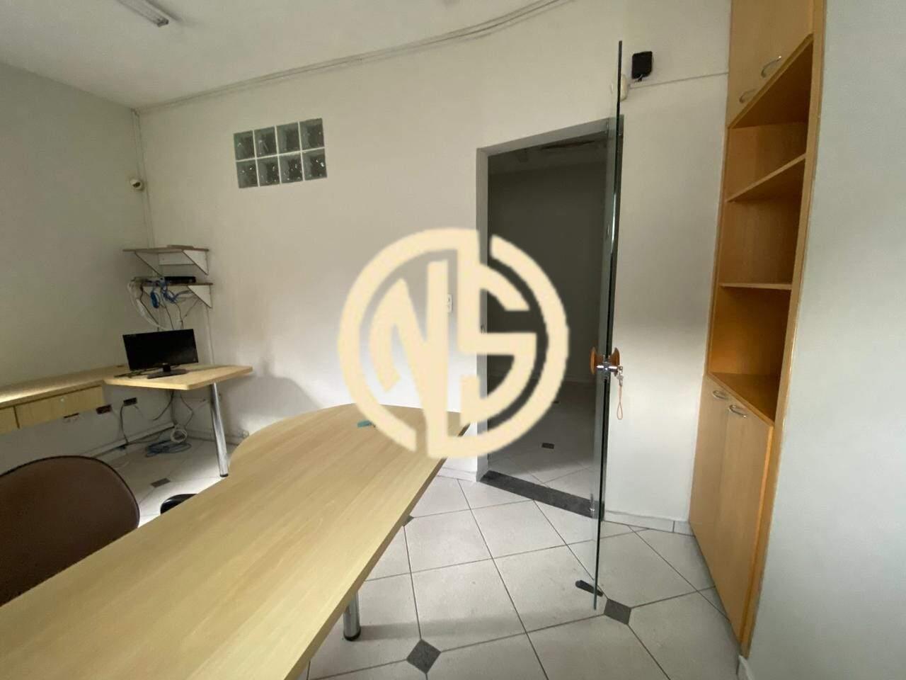 Prédio à venda no Cambuci: 