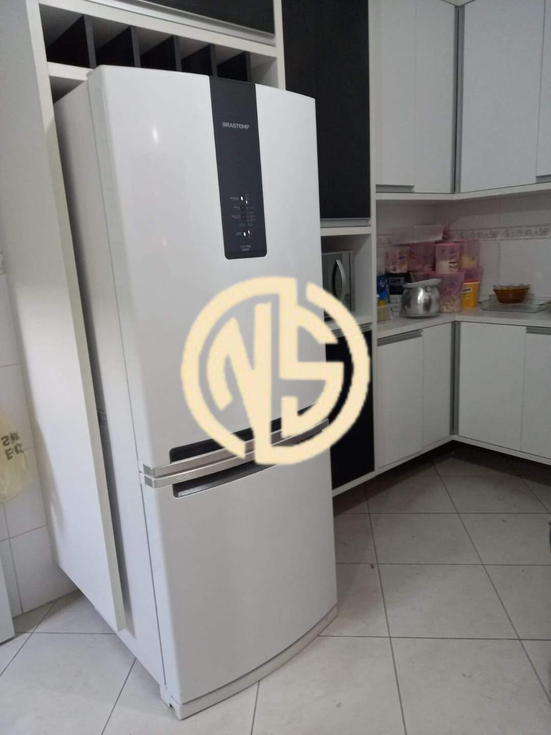 Prédio à venda no Jardim Vaz de Lima: 