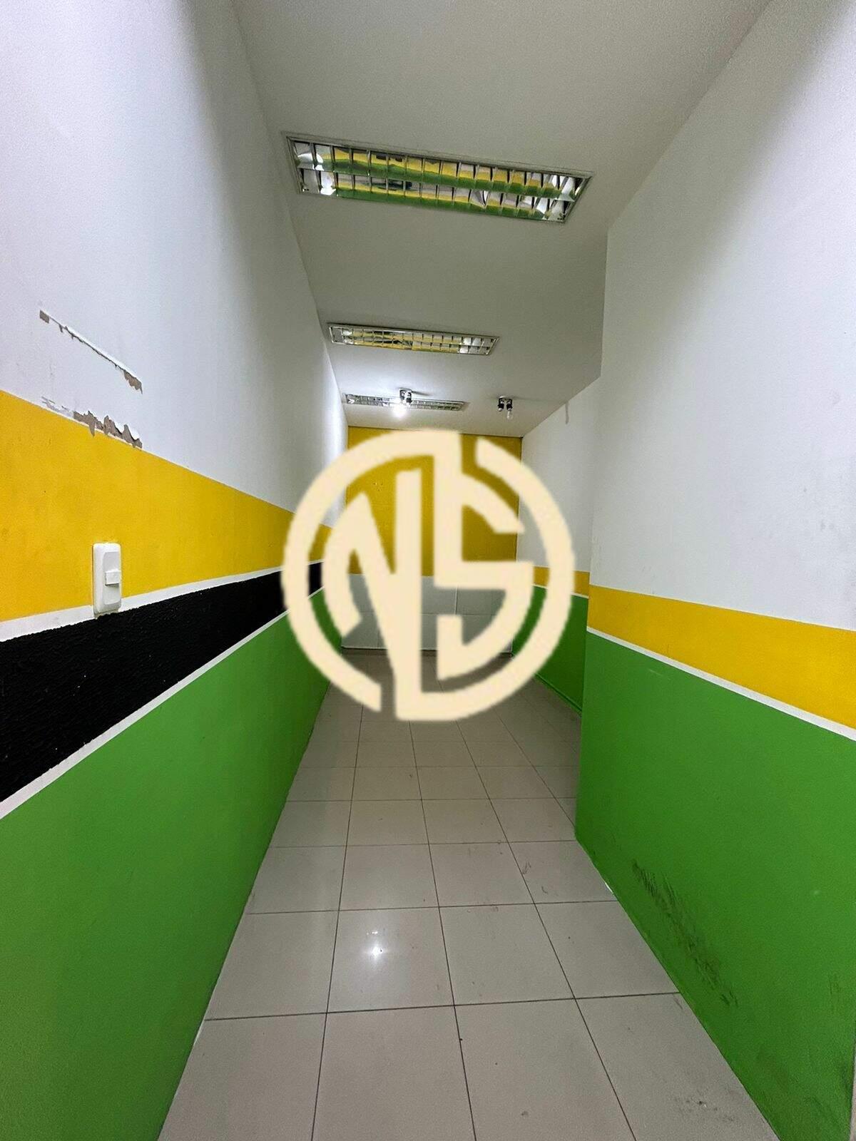 Prédio para aluguel no Santo Amaro: 