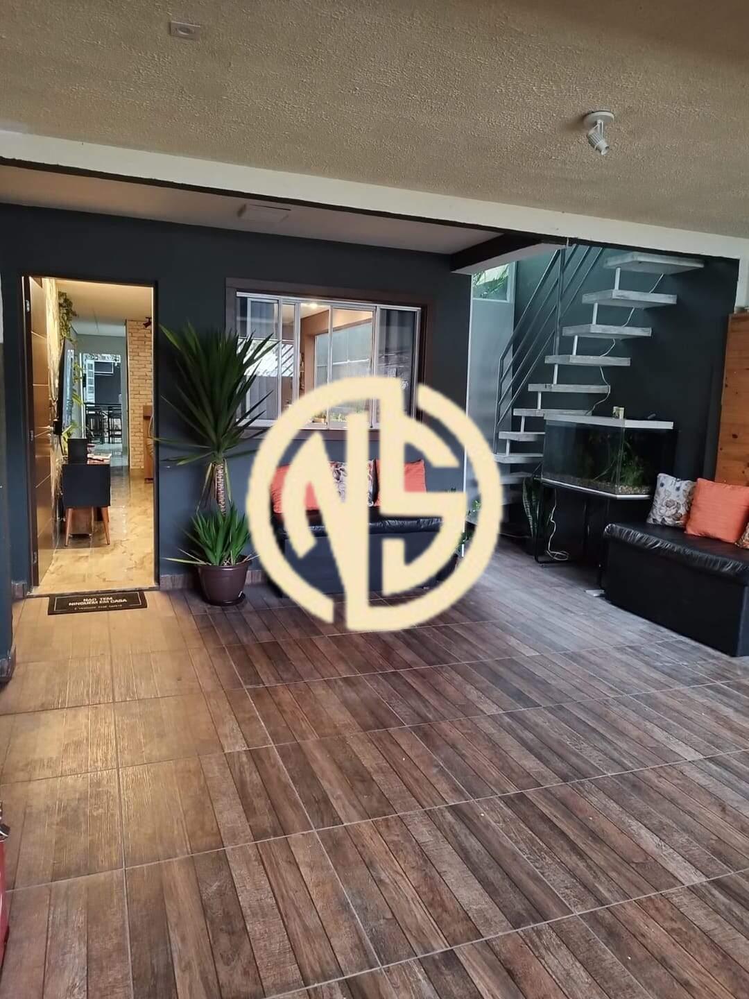 Sobrado à venda no Jardim Iracema: 