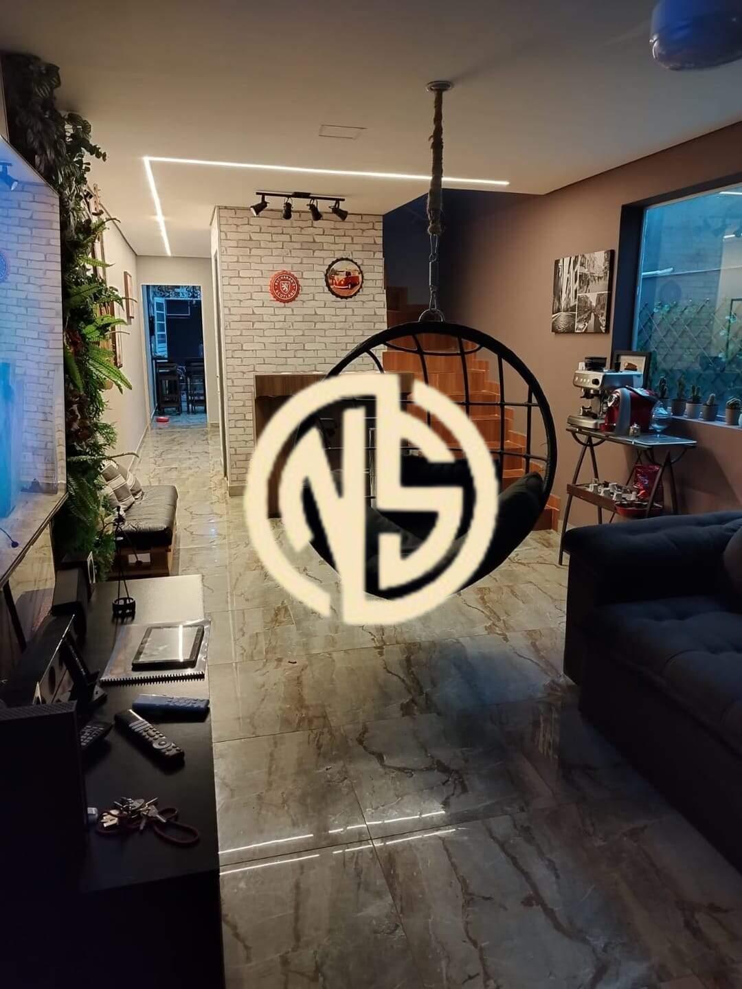 Sobrado à venda no Jardim Iracema: 