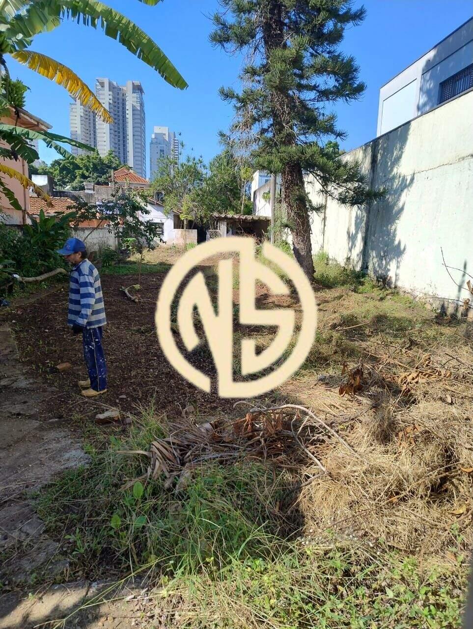 Terreno à venda no Campo Belo: 