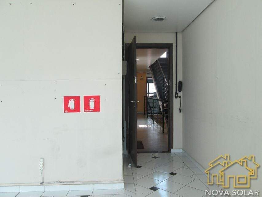 Sala para aluguel no Santo Amaro: 