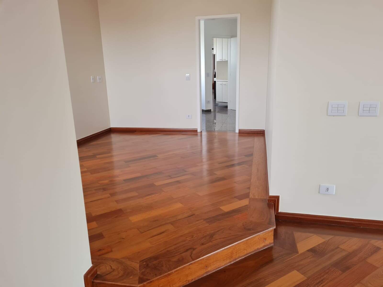 Apartamento à venda no Moema: 