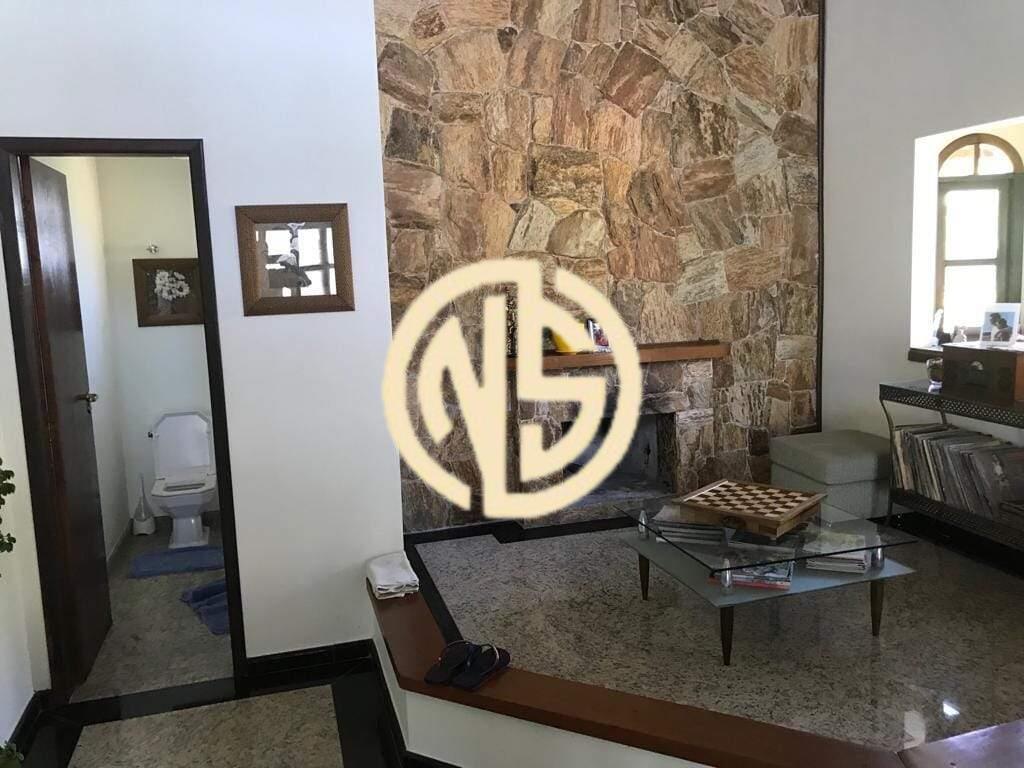 Sobrado à venda no Lagoa Grande: 