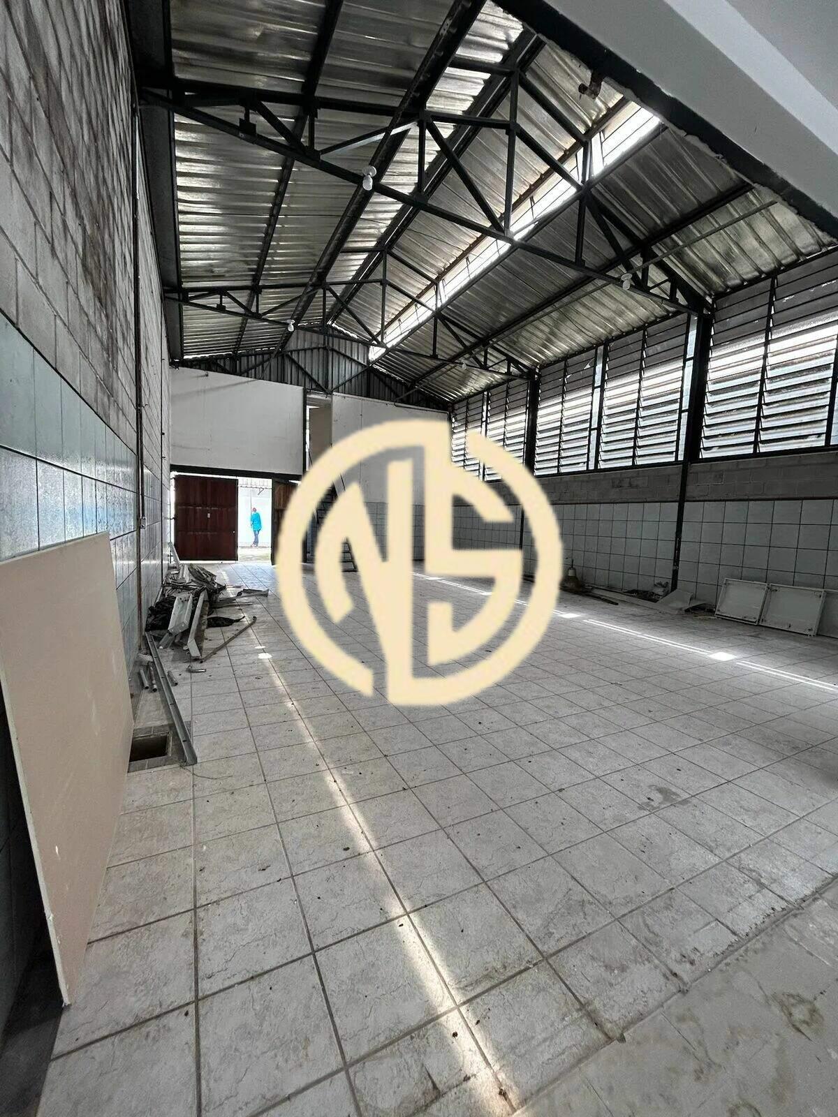 Pavilhão/Galpão para aluguel no Vila Ernesto: 