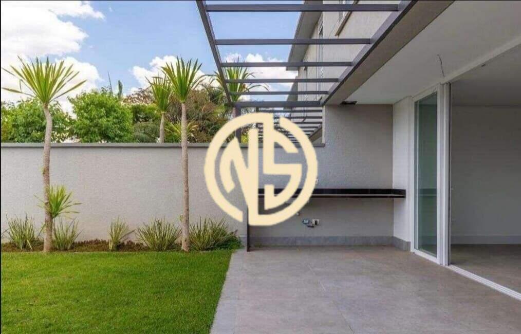 Casa à venda no Centro: 