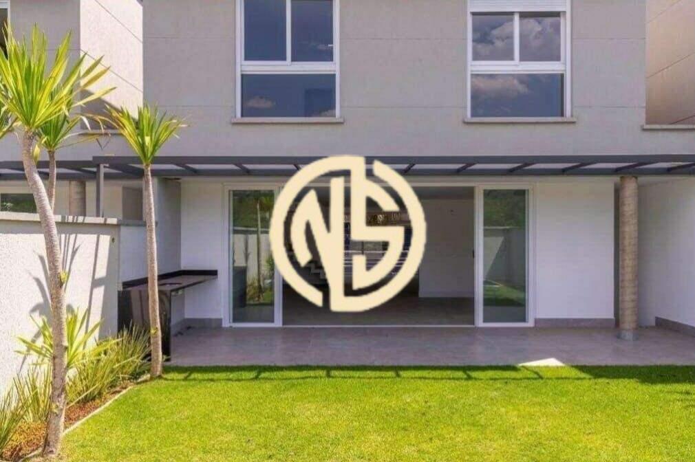 Casa à venda no Centro: 