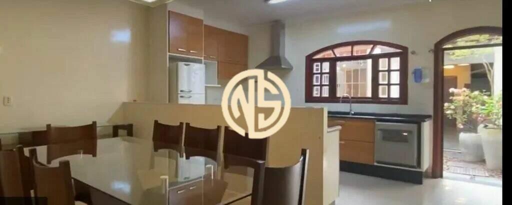 Sobrado à venda no Parque Jabaquara: 