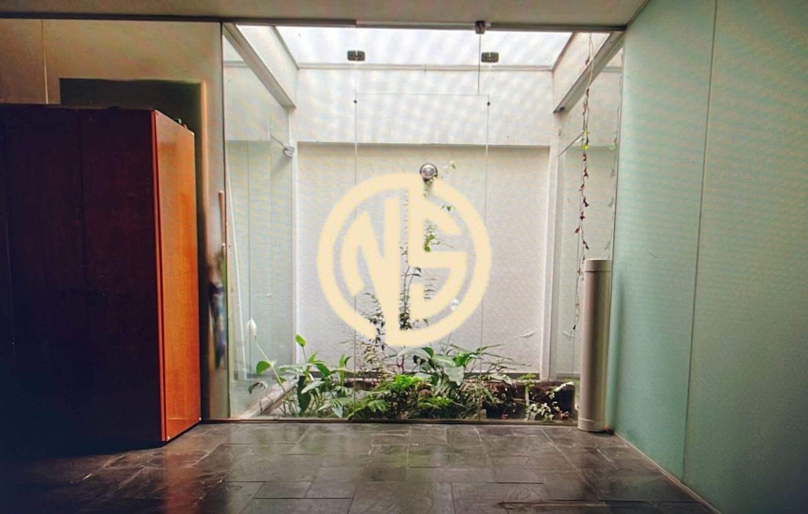 Casa à venda no Indianópolis: 