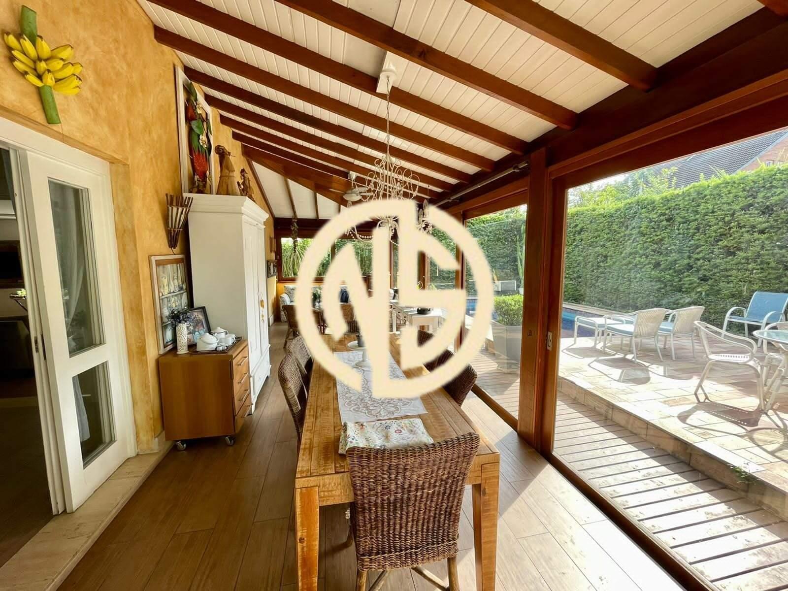 Sobrado à venda no Jardim Morumbi: 