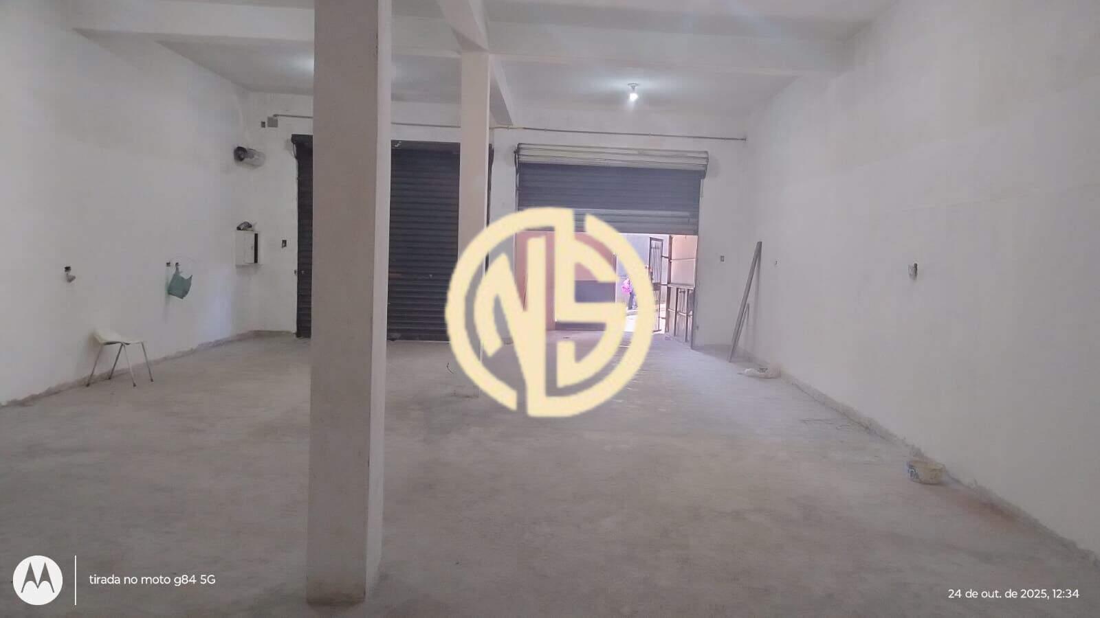 Salão comercial para aluguel no Jardim Soraia: 