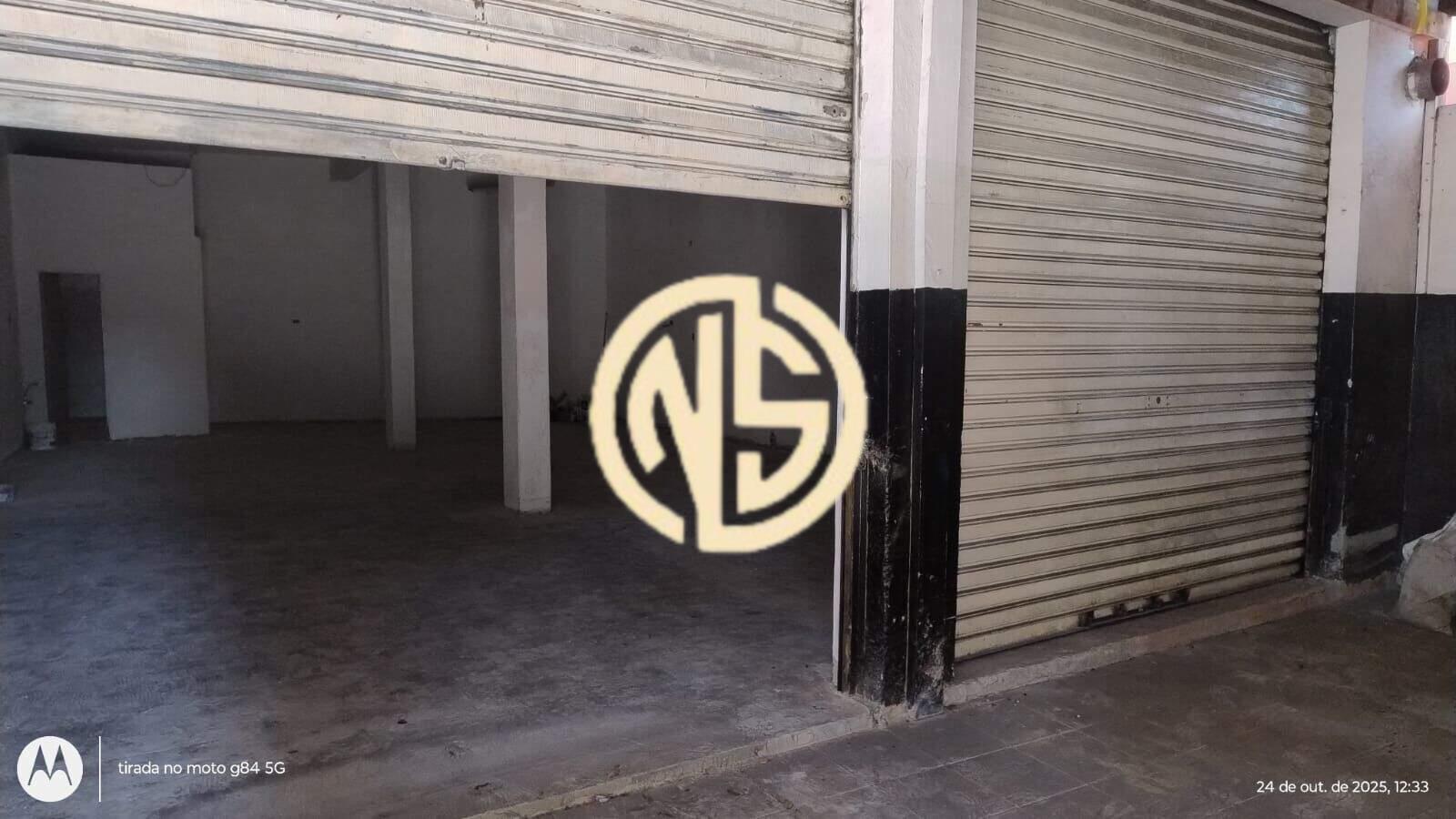 Salão comercial para aluguel no Jardim Soraia: 