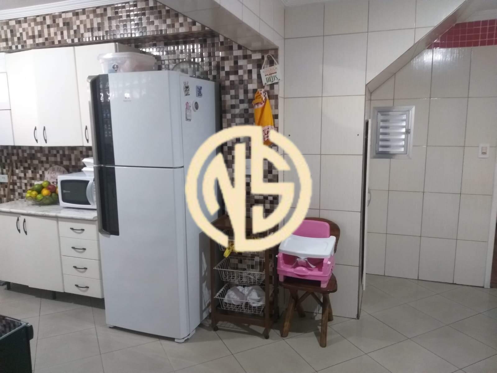 Sobrado à venda no Jardim São José: 