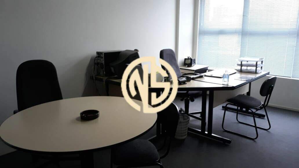 Sala à venda no Santo Amaro: 