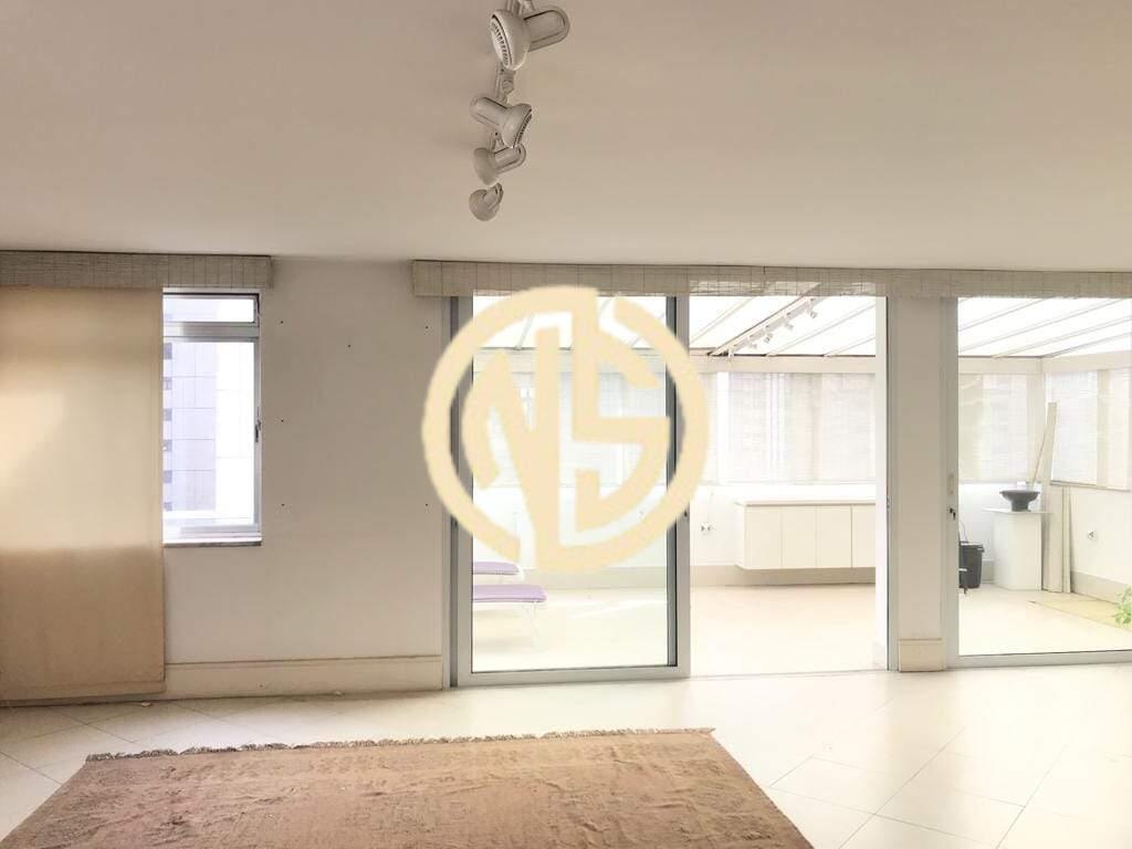 Apartamento à venda no Jardim Paulistano: 
