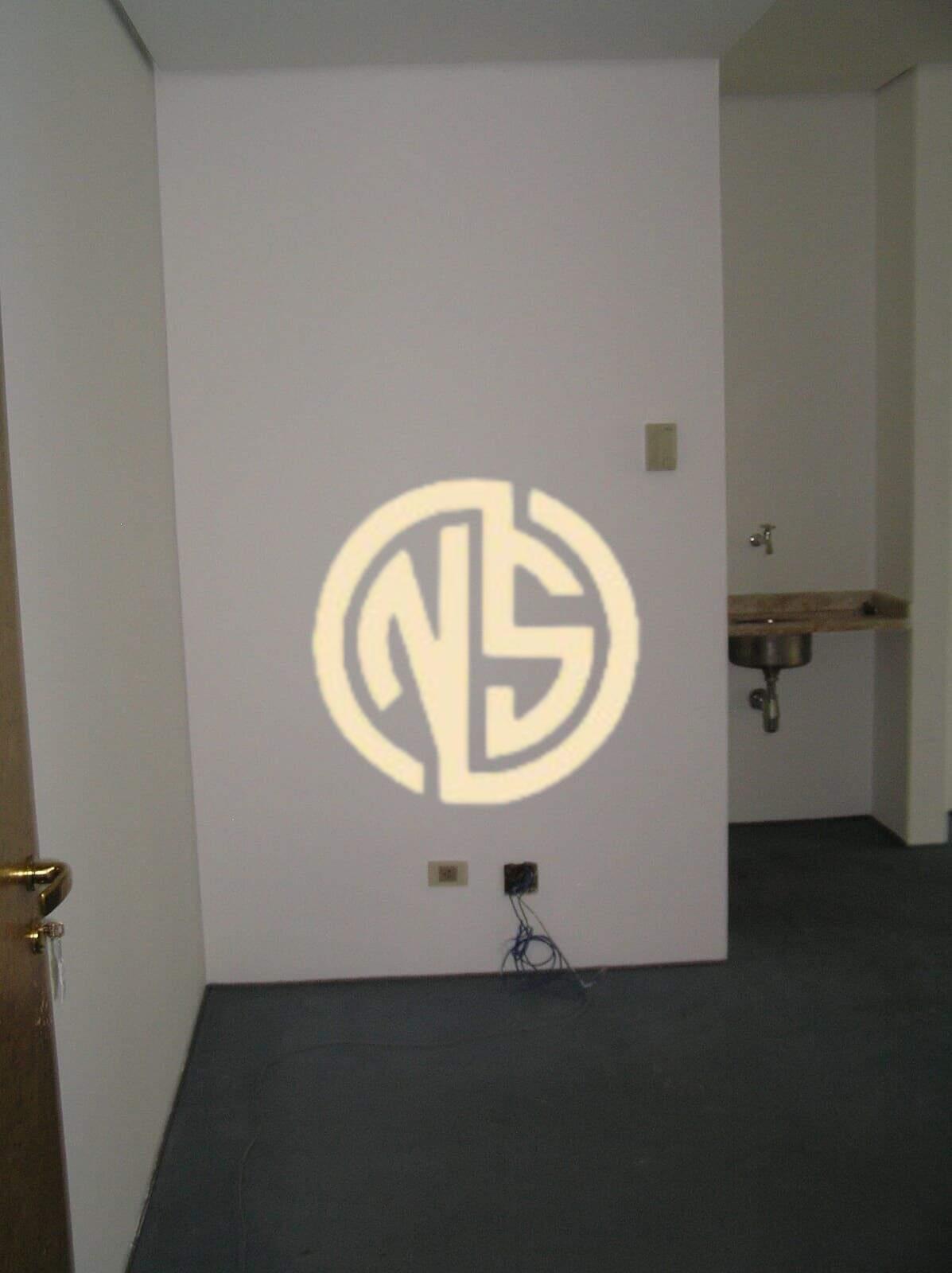 Sala à venda no Cidade Monções: 