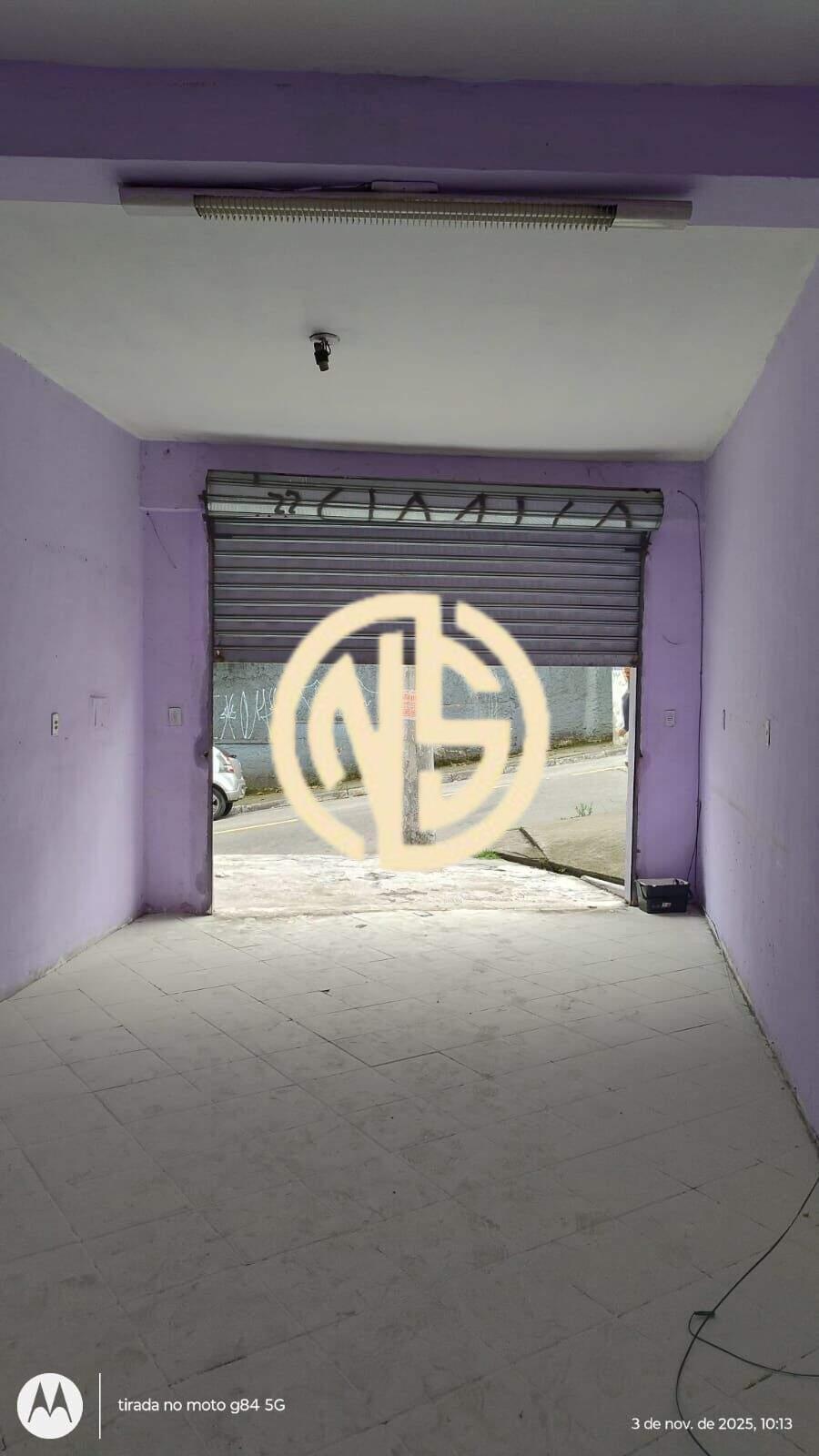 Salão comercial para aluguel no Jardim Soraia: 