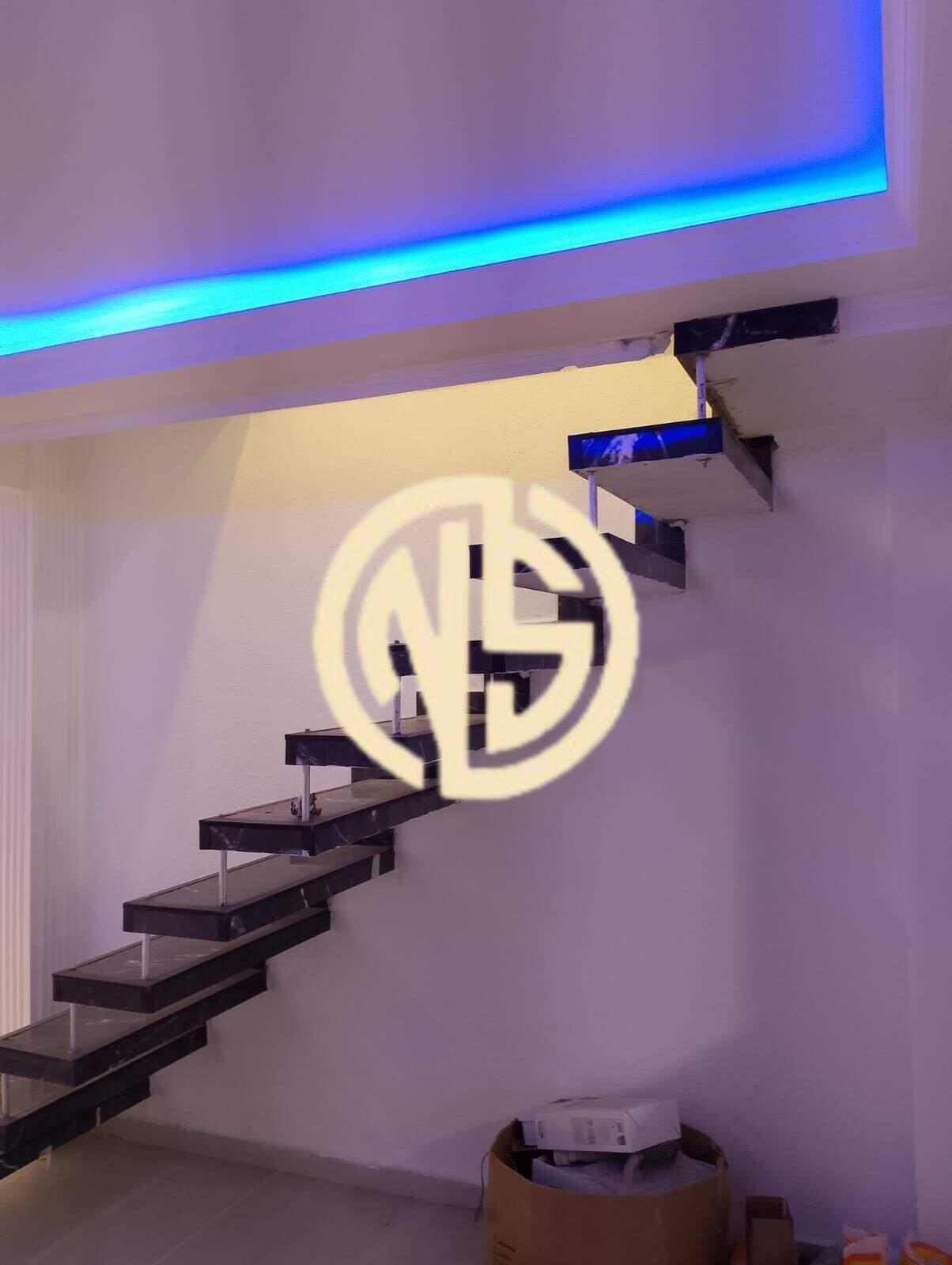 Sobrado à venda no Chácara Japonesa: 