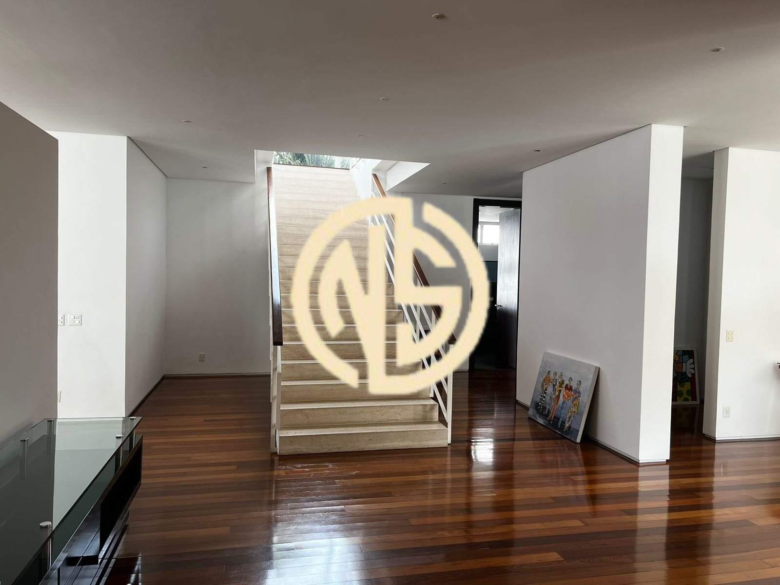 Sobrado à venda no Jardim América: 