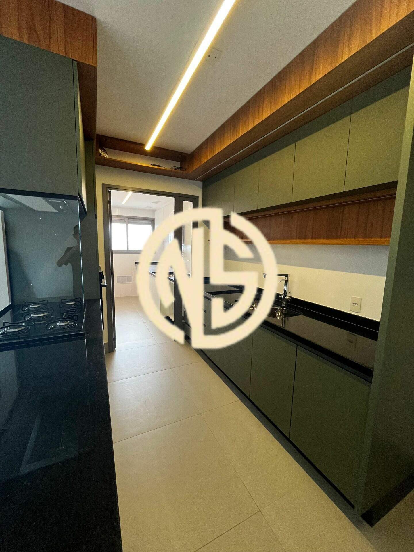 Apartamento à venda no Chácara Santo Antônio: 